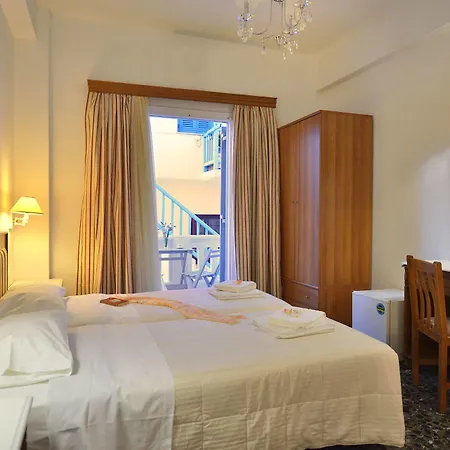 Galini Hotel *